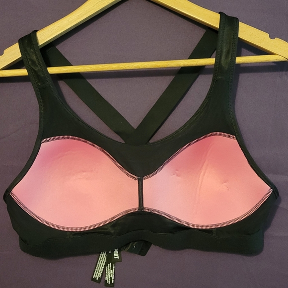 Pink Black Sports Bra with Wide Straps and Moisture-Wicking Fabric. Size L - Picture 4 of 4